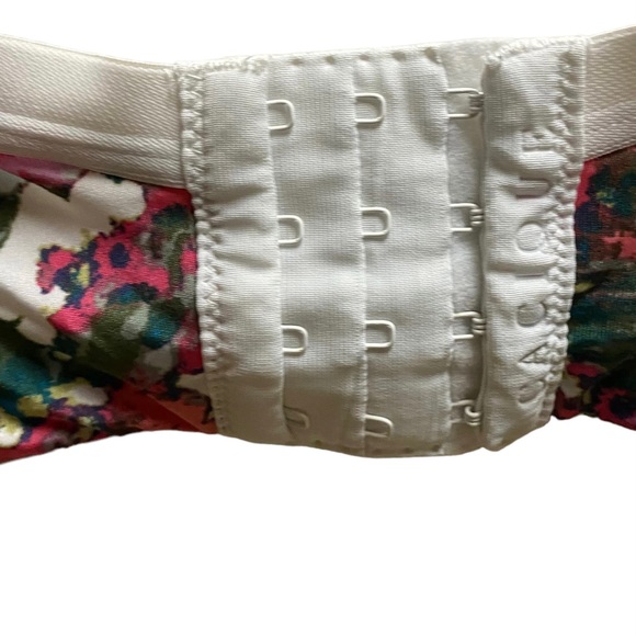 Cacique Lightly Lined Full Coverage Bra Underwire Floral Tropical Print Sz 46D - Picture 7 of 7